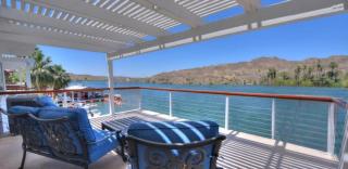 Fox River House, River Front getaway - 6