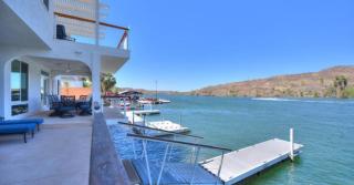 Fox River House, River Front getaway - Parker - 4