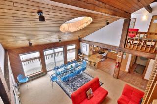 Spaceship Chalet Vermont - Your Groovy Ski Home, Close to the slopes, bars and restaurants - Killington - 0