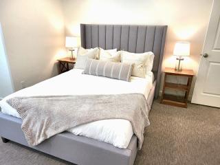 Bear Lake Retreat - Walk to Marina & Market! - Garden City - 1
