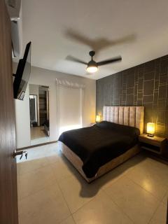 Modern and equipped apartment - - 1