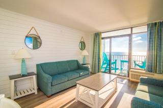 Modern Pet Friendly Oceanfront Condo - Myrtle Beach - 4