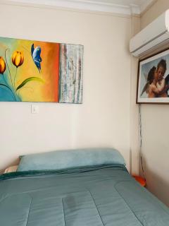 Prédio na Atlântica, pé na areia - Balneário Camboriú - 7