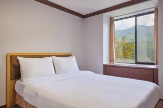 Osaek Greenyard Hotel - Yangyang - 2