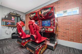 1426 WEXFORD WAY DAVENPORT 8BED - Davenport - 2