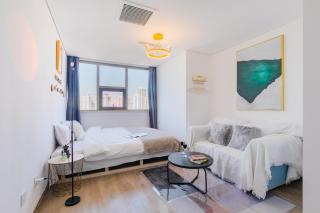 Qingdao Shanhaiji Sea View B&B Wusi Square Branch - 9