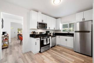 Central 2BR 1BA & Arcade Crib in the heart of Sac - Sacramento - 8