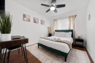 3BR 2BA Gem in Rancho Near Shop Centers & Eateries - Rancho Cordova - 1