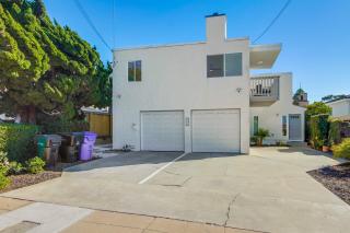 2nd floor A-C steps to beach downtown La Jolla - 5