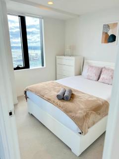 Fabulous Skytower View 2 Bedroom 2 Bathroom Apartment - Auckland - 6