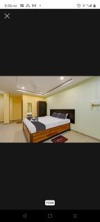 H K Residency Near Kalakshetra - 7
