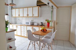 Athens 4-Bedroom Apartment for Large Groups and Families - Athens - 5
