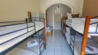 Athens 4-Bedroom Apartment for Large Groups and Families - Athens - 3