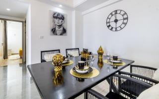 Modern 2 bed Apt in Riverside Westlands Nairobi behind Riverside Square Mall with Gym 5 minutes to CBD with scenic nature and River views situated on the 8th floor - 3