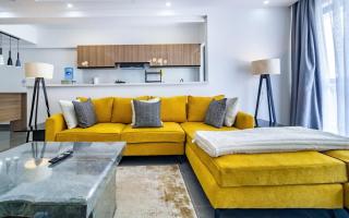 Modern 2 bed Apt in Riverside Westlands Nairobi behind Riverside Square Mall with Gym 5 minutes to CBD with scenic nature and River views situated on the 8th floor - Nairobi - 8