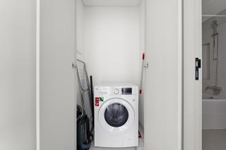 StoneTree -1 BR With Sea View - Beach Access - 1