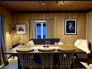 Charming Cabin Near Hallingskarvet Ski Center, Cozy and Inviting! - Skoro - 3