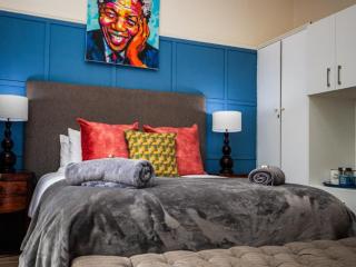 The Cock House - Grahamstown - 3