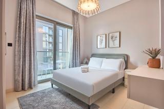 STAY BY LATINEM Luxury 1BR Holiday Home CVR B3001 near Burj Khalifa - Dubai - 5