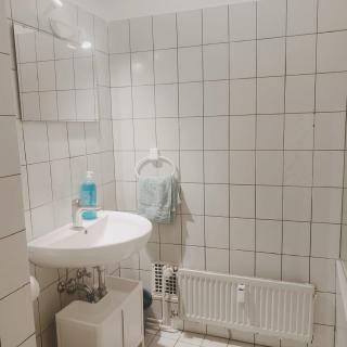 Monteurwohnung Ferienwohnung Business Appartement Grenze Düsseldorf 4 Personen - Neuss - 2