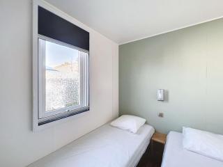 Mobil-Home Grand Confort 6 Pers, 3 Chambres, Terrasse, Plage à 200m, Piscine Chauffée - FR-1-361A-22 - 6