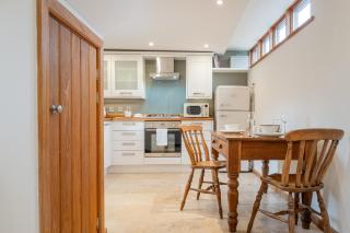 The Coach House - Beautiful Home in Cheltenham! - 5