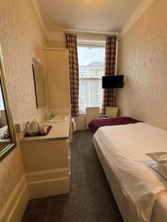 Haddon Hall Hotel - Eastbourne - 6
