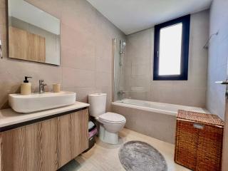 Mackenzie Seaside Apartment - Larnaca - 1