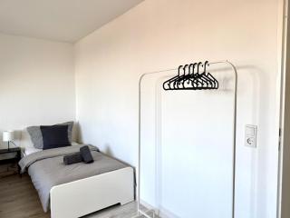Ideal für Fachkräfte und Monteure - Remscheid - 3
