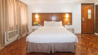 Comfy Inn Manila Kalaw by RedDoorz - 0