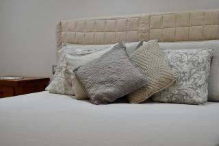 Cheryl Guest House - Ranco - 1