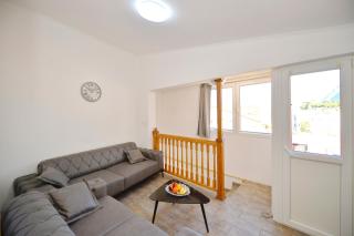 the Right Choice Apartment - 5