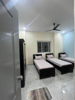Lavish Luxury Living Best Coliving PG for Men & Women in kokapet - Gundipet - 2
