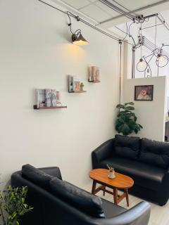 Twins cafe & Room - Surat Thani - 0