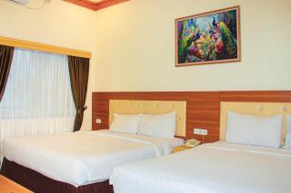 Zamzam Hotel and Resort - Batu - 6