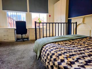 One Bedroom Flat by Brookland Stays Serviced Accommodation Short Lets Leeds with Free WiFi - Central Station - 3