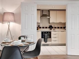 Pass the Keys Free Parking Flat Walk To Shops Cafes & Manchester - Manchester - 3
