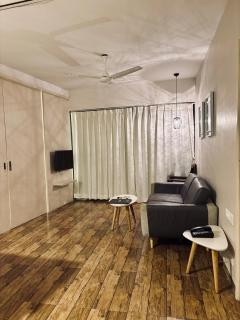 Honest Homes, Rajhans belliza service appartment units surat - Surat - 6