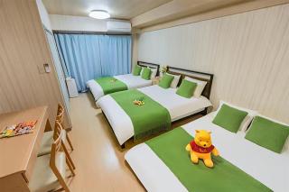 Room 204 Nishi-Shinjuku Gochome 9 minutes walk 40 square meters Sleeps up to 6 people - 4