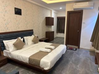 Hotel Mountain - Bharuch - 8