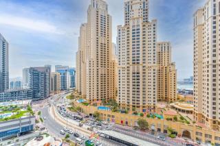 Luxurious 2 BR Delphine Tower by PK Holidays - Dubái - 0