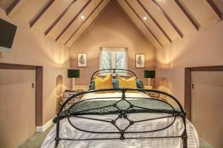 Stylish Stay Near To Carden Park By Cheshire Escapes - 9