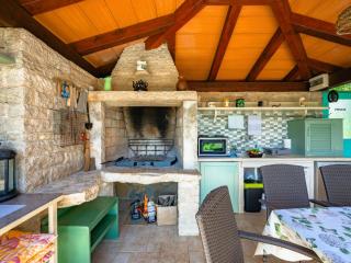 Apartment Pina by Interhome - Tinjan - 3