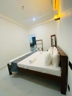 Yathi's surf rest - Ahangama - 4