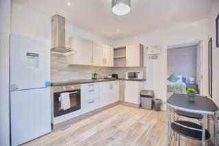 New Refurbished 2BR - City Centre - Bridgwater - 7