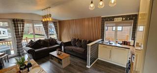 Tranquil Lodge hot tub and free golf - Swarland - 7