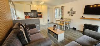 Tranquil Lodge hot tub and free golf - Swarland - 6