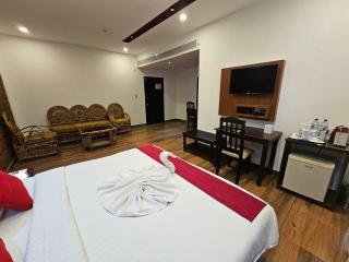 Nirmallyam Residency Hotel - Edappāl - 4