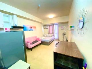 Studio Condo at Ayala Centrio Mall with Unli Wifi and Netflix - 5
