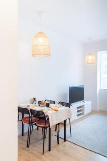 Serafina 1st floor 2BR with swimingpool - Lissabon - 1